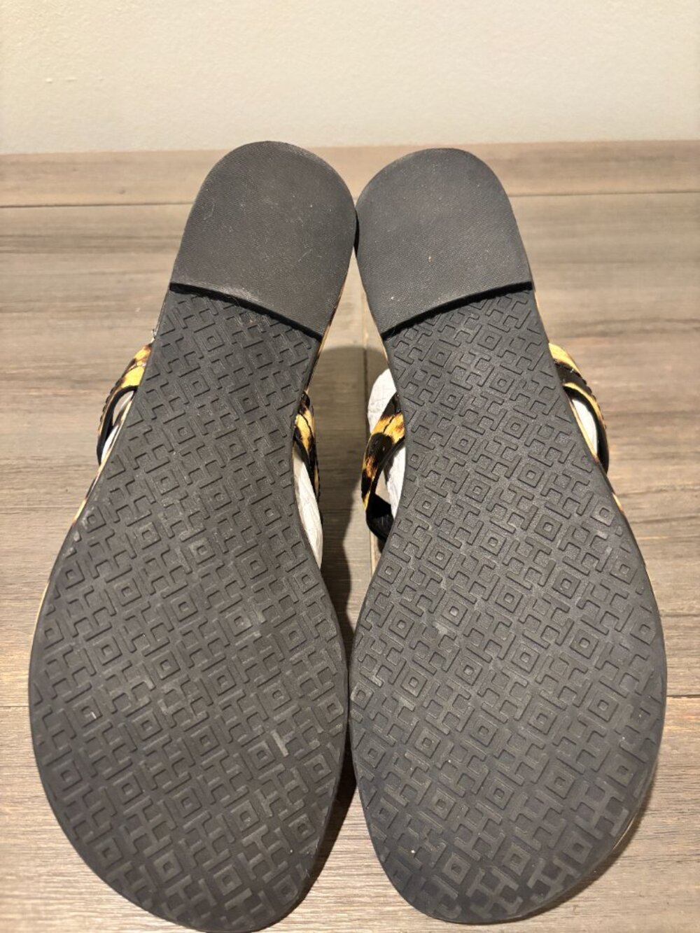 Brand New Tory Burch Miller Leoard Sandals 8 - Picture 6 of 8